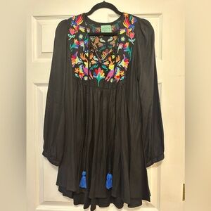 This is an amazinging dress or shirt that is perfect for the beach!